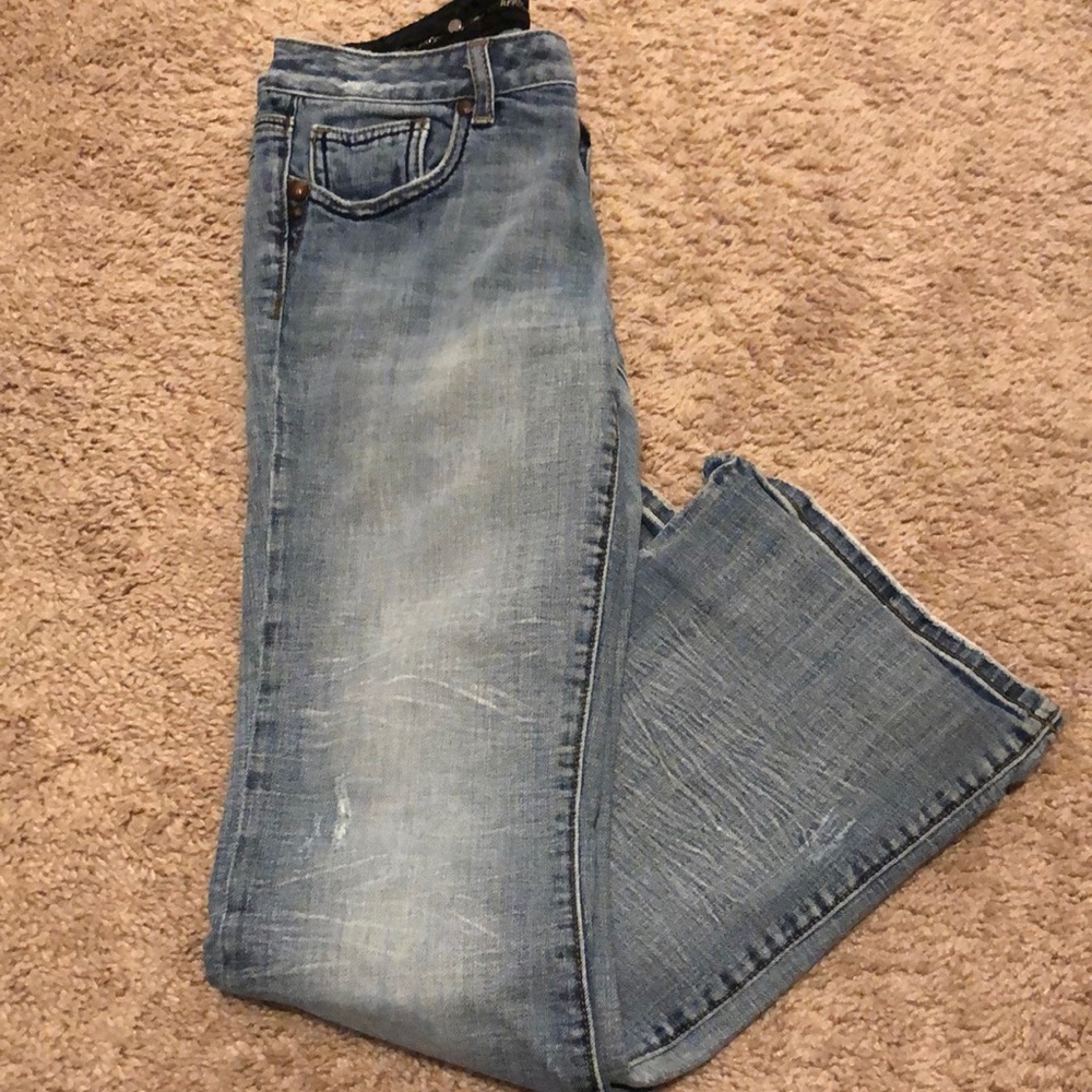 Jeans - Picture 2 of 4